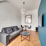 240-Suite Elysée